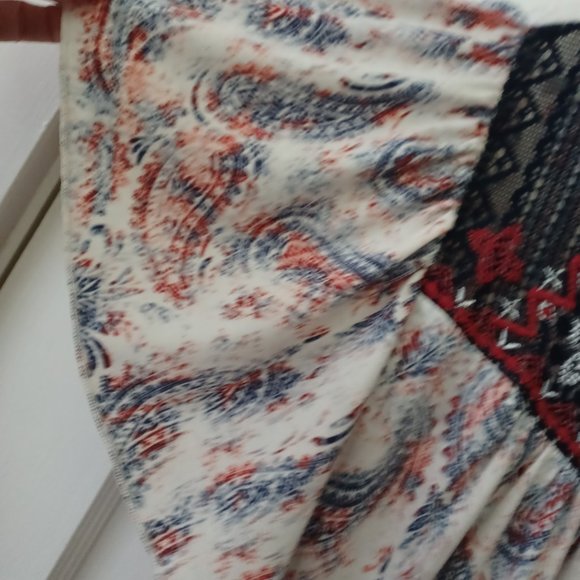 Red, White, and Blue Top - Very Patriotic with a bit of flair - Picture 4 of 5